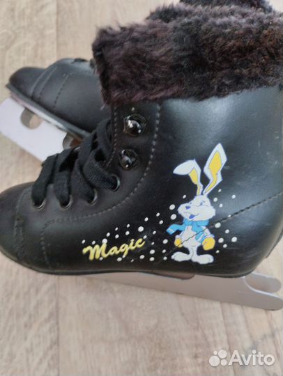 Кожаные детские коньки
