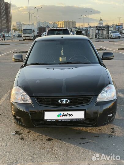LADA Priora 1.6 МТ, 2015, 200 000 км