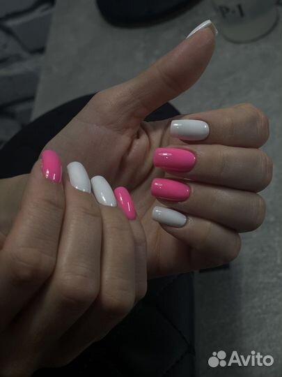 Мастер маникюра Виктория