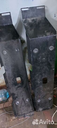 Продам защиту бензобаков УАЗ hunter