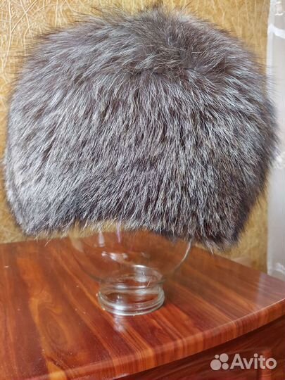 Шапка из чернобурки женская