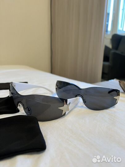 Очки солнцезащитные y2k со звёздочками оригинал