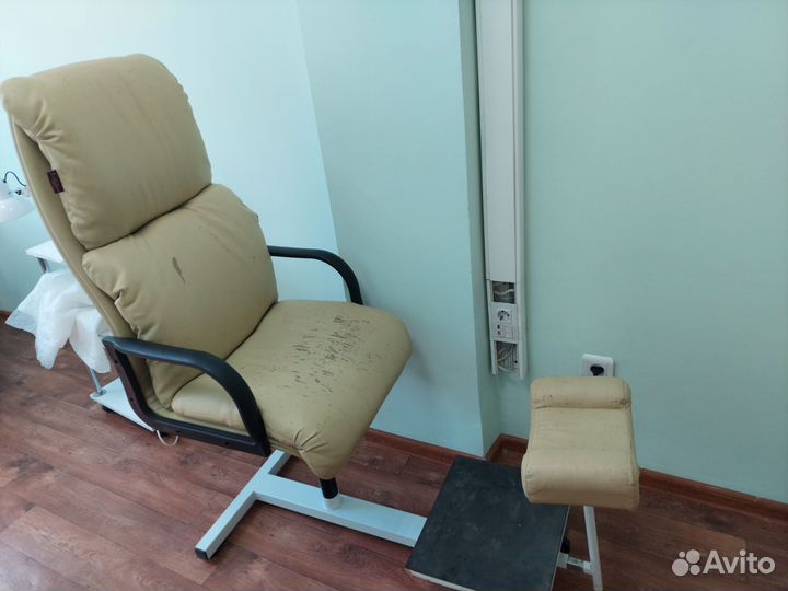 Педикюрное кресло бу
