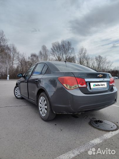 Chevrolet Cruze 1.6 AT, 2011, 171 000 км