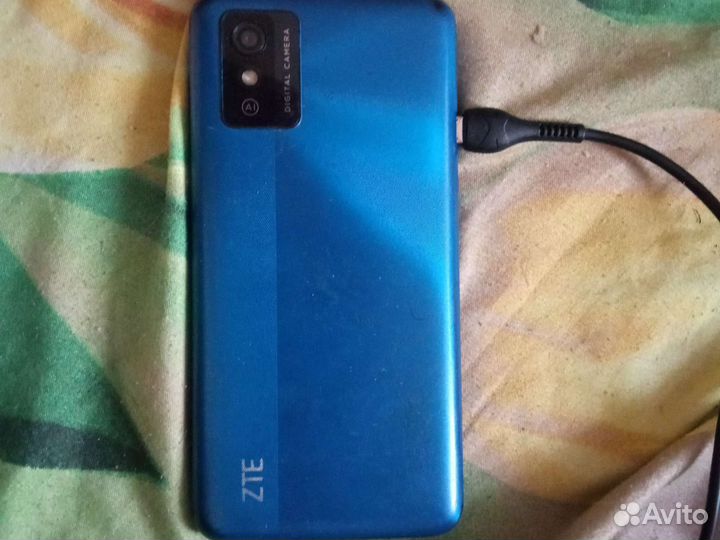 ZTE Blade L9, 3/32 ГБ