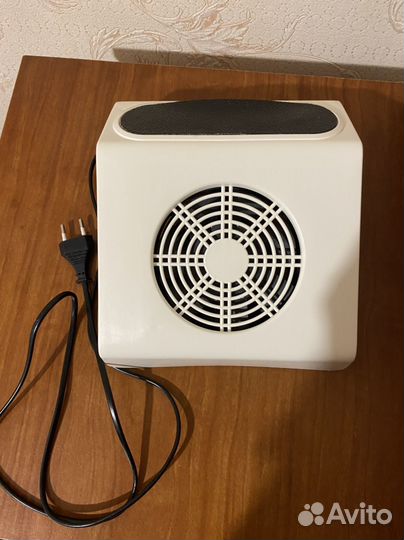 Пылесос для маникюра