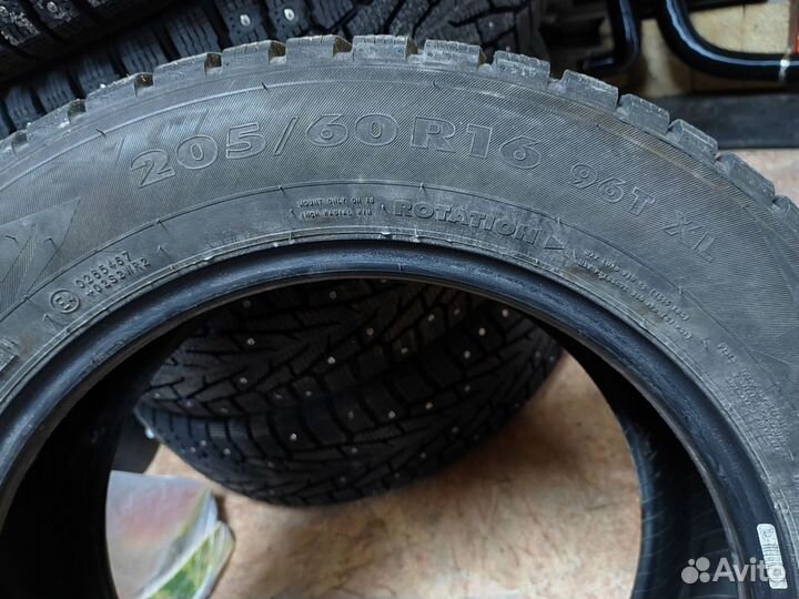 Nordman 7 205/60 R16 96T