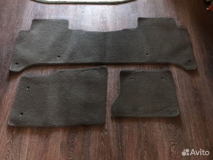 Автомобильные коврики