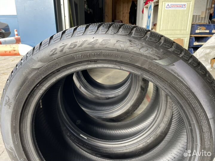 Pirelli Scorpion 275/45 R20