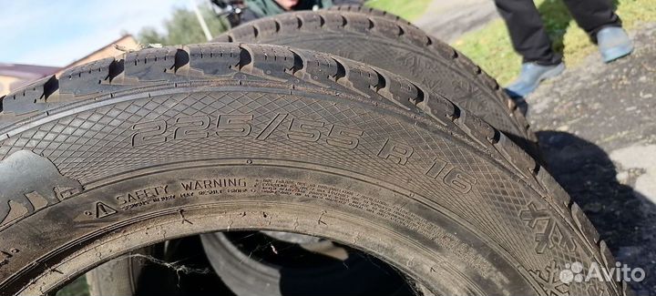 Gislaved Nord Frost 5 225/55 R16