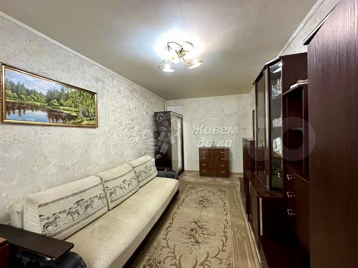 2-к. квартира, 53 м², 1/9 эт.