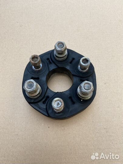 Муфта карданного вала Mercedes w208 kompressor