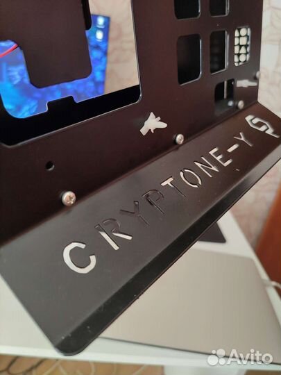 Корпус/открытый стенд Cryptone-Y