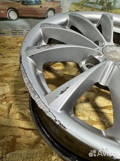 Диски литые R15 дефект на Японца Корейца