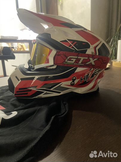 Кроссовый шлем