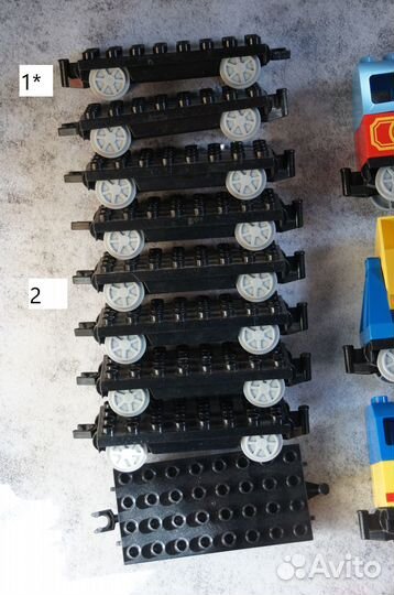 Поезд Лего Дупло в деталях поштучно