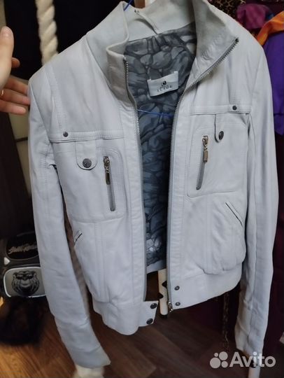 Женская одежда