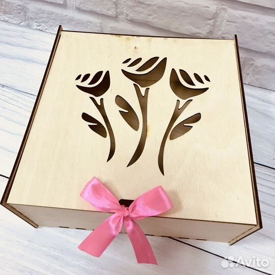 Коробка подарочная