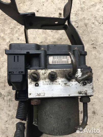 Ford mondeo 3 - Блок авс 0265231462