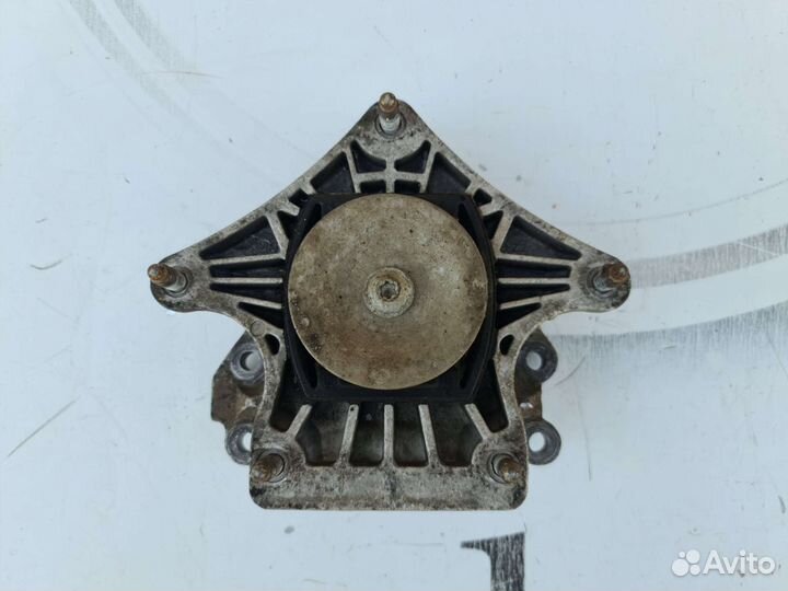 Опора АКПП Mercedes W222 4matic