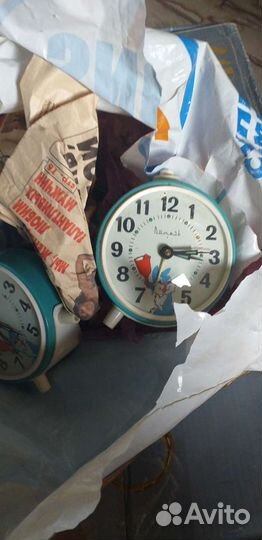 Часы витязь