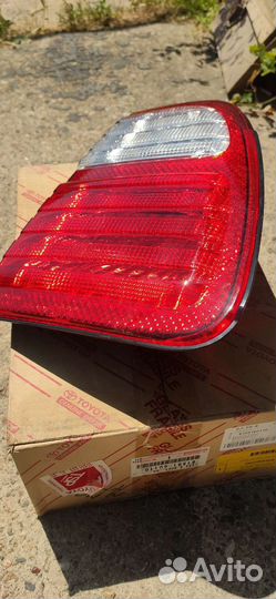 Задний фонарь Land Cruiser 100