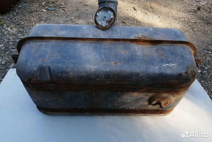 Бак для воды металлический