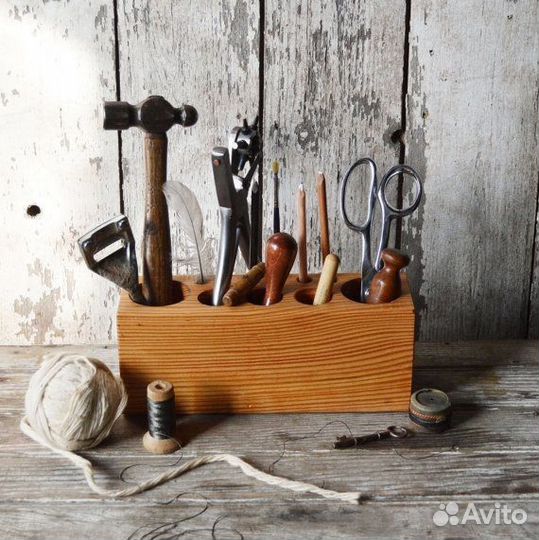 Органайзер из дерева для канцелярии