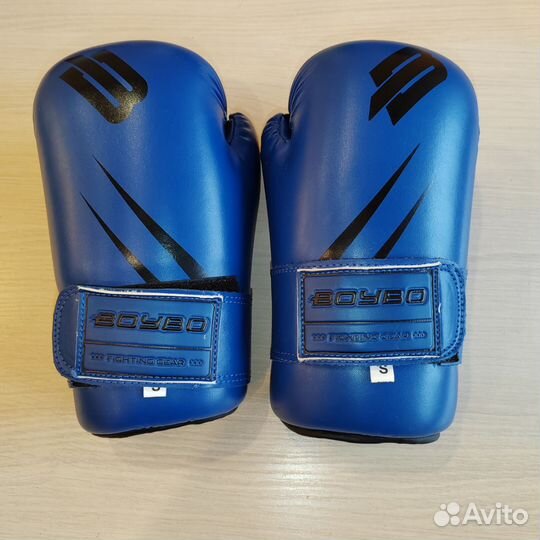 Перчатки для единоборств