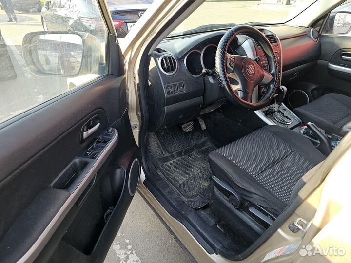 Suzuki Grand Vitara 2.0 AT, 2005, 270 589 км