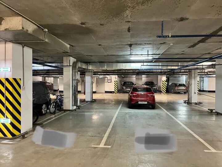 Машиноместо, 16 м²