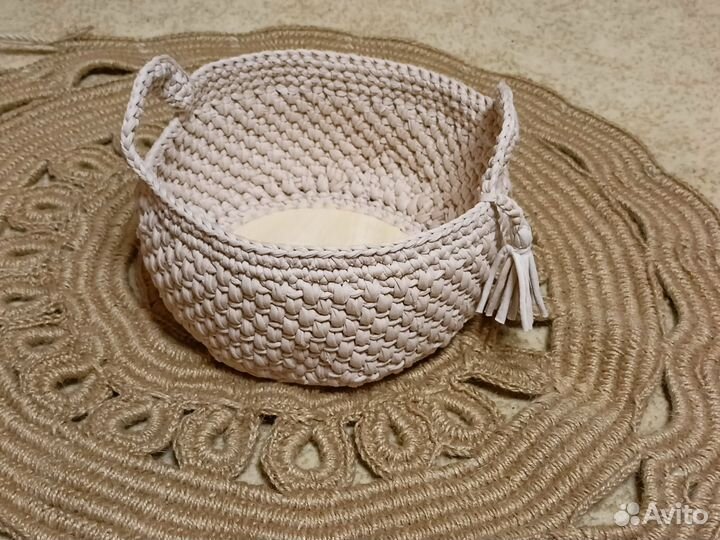 Корзинка из трикотажной пряжи