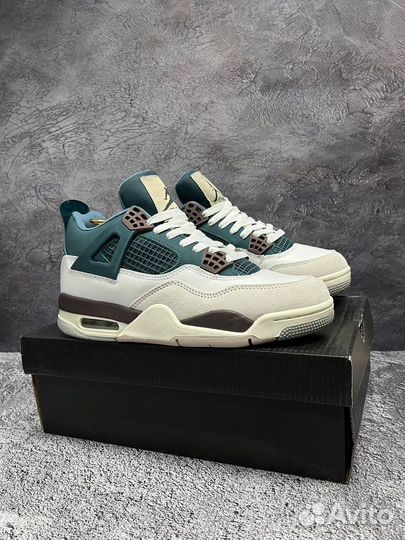 Nike air jordan 4 retro