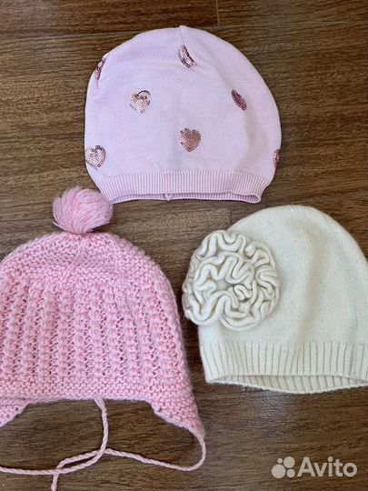 Продам шапочки для девочки осень-зима chobi