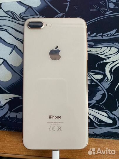iPhone 8 Plus, 64 ГБ