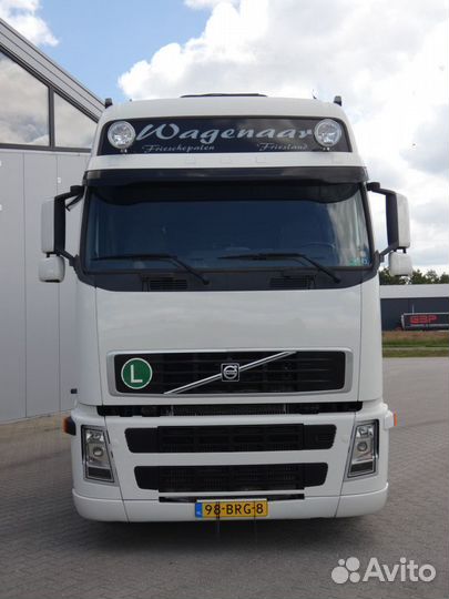 В разборке грузовик Volvo, FH 2001-2005