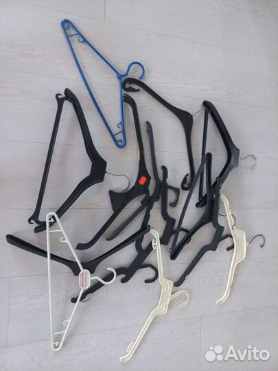 Вешалки плечики для одежды