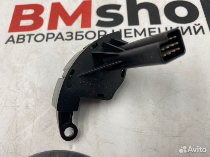 Датчик угла поворота Mercedes-Benz S 350 W220