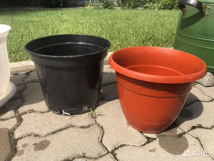 Цветочные горшки пластик