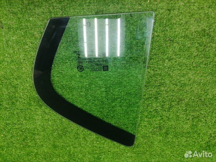 Стекло заднее левое Chevrolet Aveo T300 2011-2015