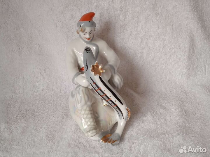 Статуэтки под реставрацию