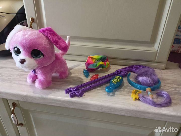 Интерактивная собака на поводке furreal