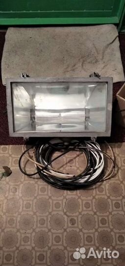 Прожектор уличный