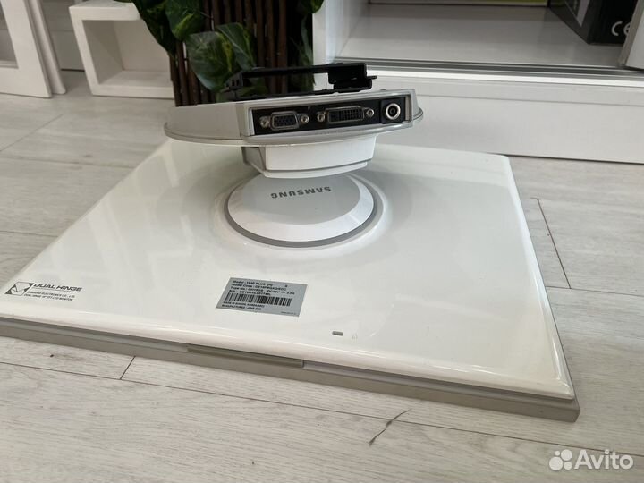 Комплект видеонаблюдения