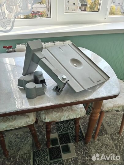 Кронштейн для телевизора