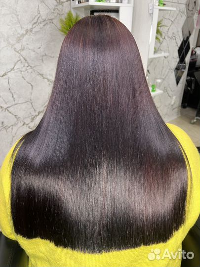 Кератиновое выпрямление волос