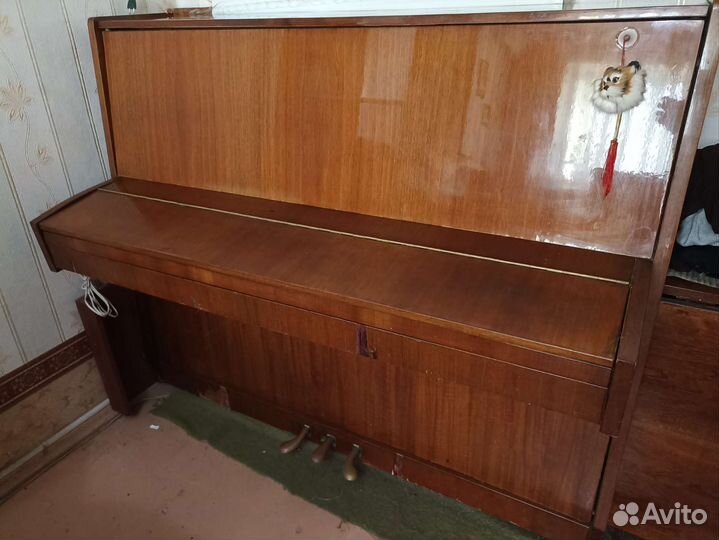 Пианино Чайковский