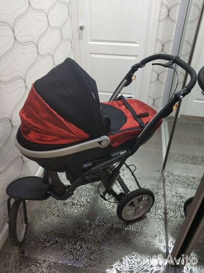 Трехколесная универсальная коляска 3 в 1 Chicco Tr