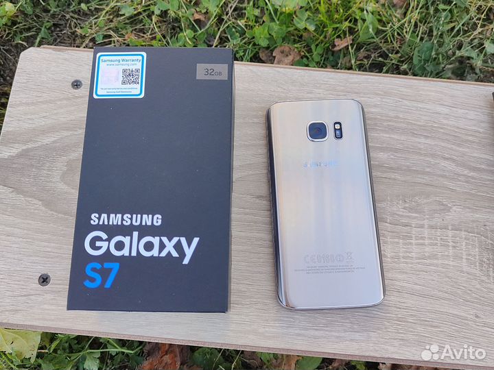 Samsung Galaxy S7, 4/32 ГБ