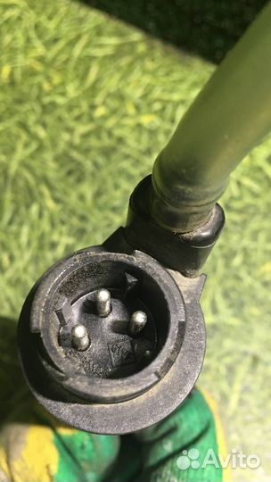 Насос (моторчик) омывателя стекла Mercedes-Benz